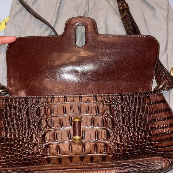 Brahmin Pecan brown leather crossbody shoulder adjustable clutch purse bag